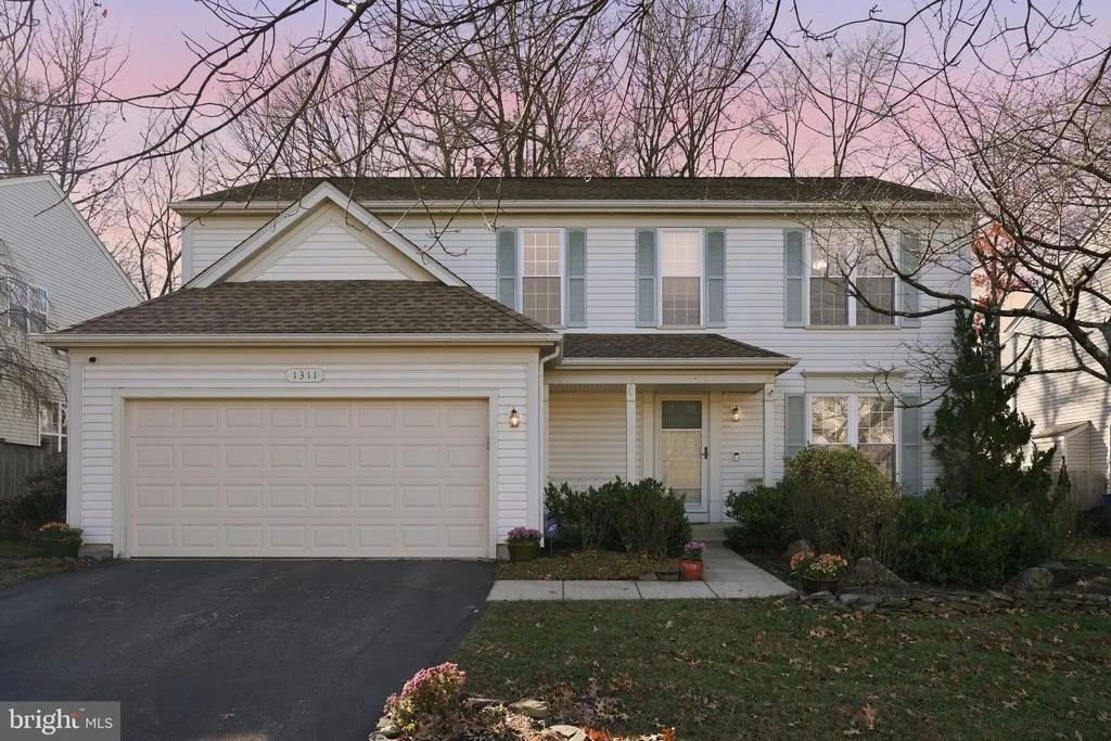 Photo of 1311 TREASURE DRIVE