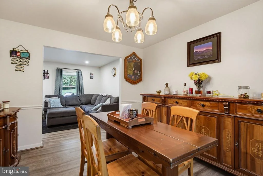 Photo of 2501 YORK COURT