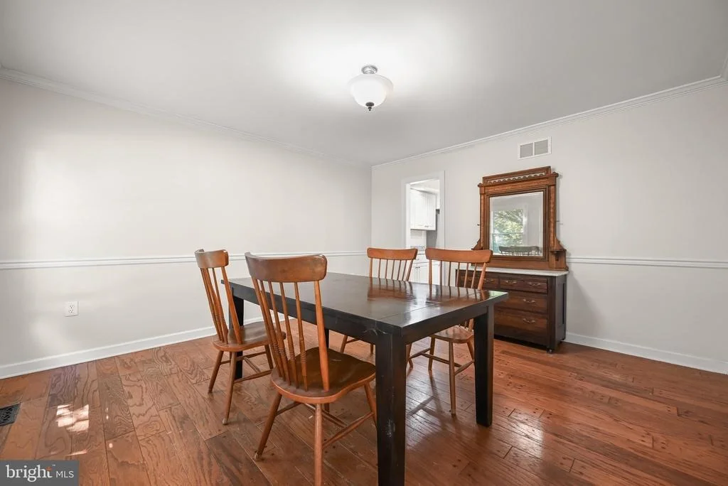 Photo of 1672 THRASHER DRIVE