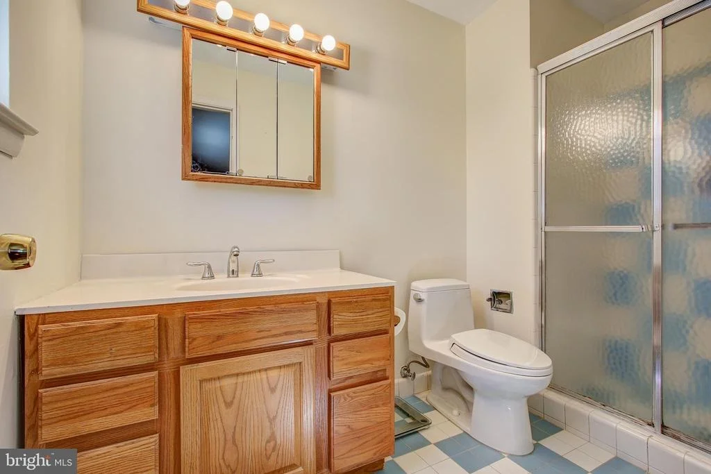 Photo of 906 LAMBERTON DRIVE