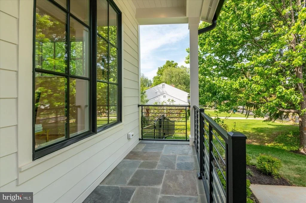 Photo of 1800 MONZA ROAD