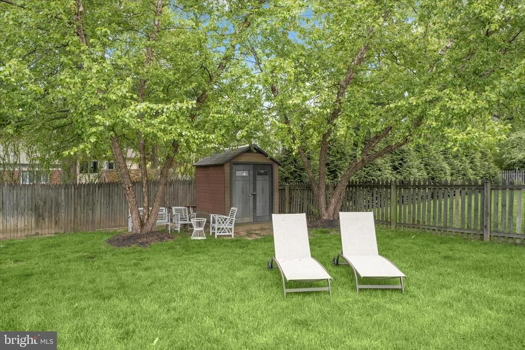 Photo of 10318 PARKMAN ROAD