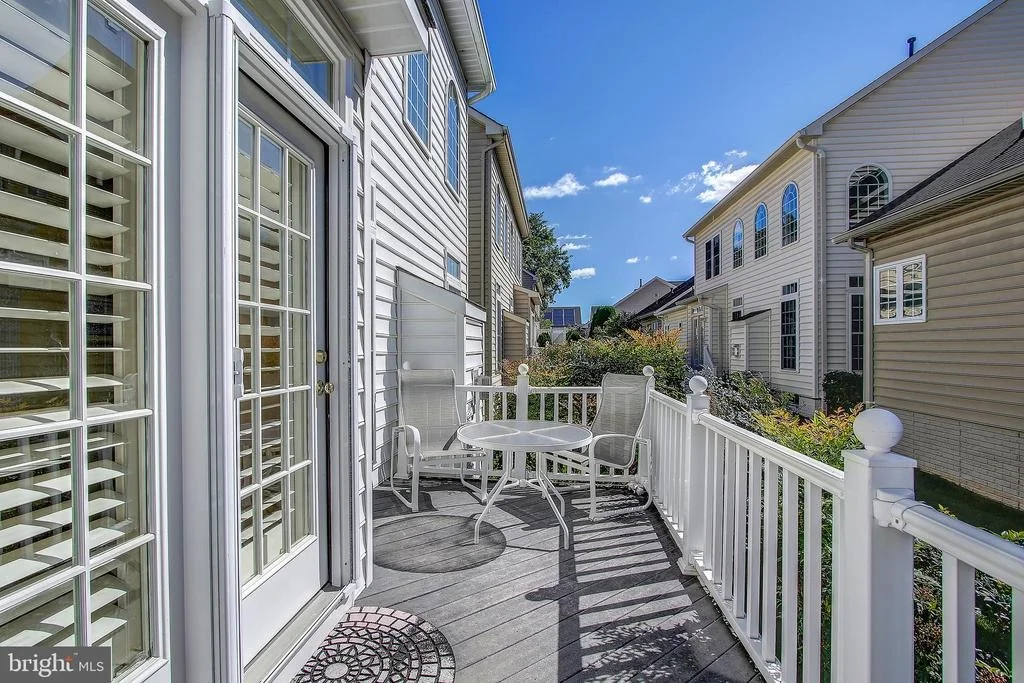 Photo of 6 GLEN EAGLES COURT