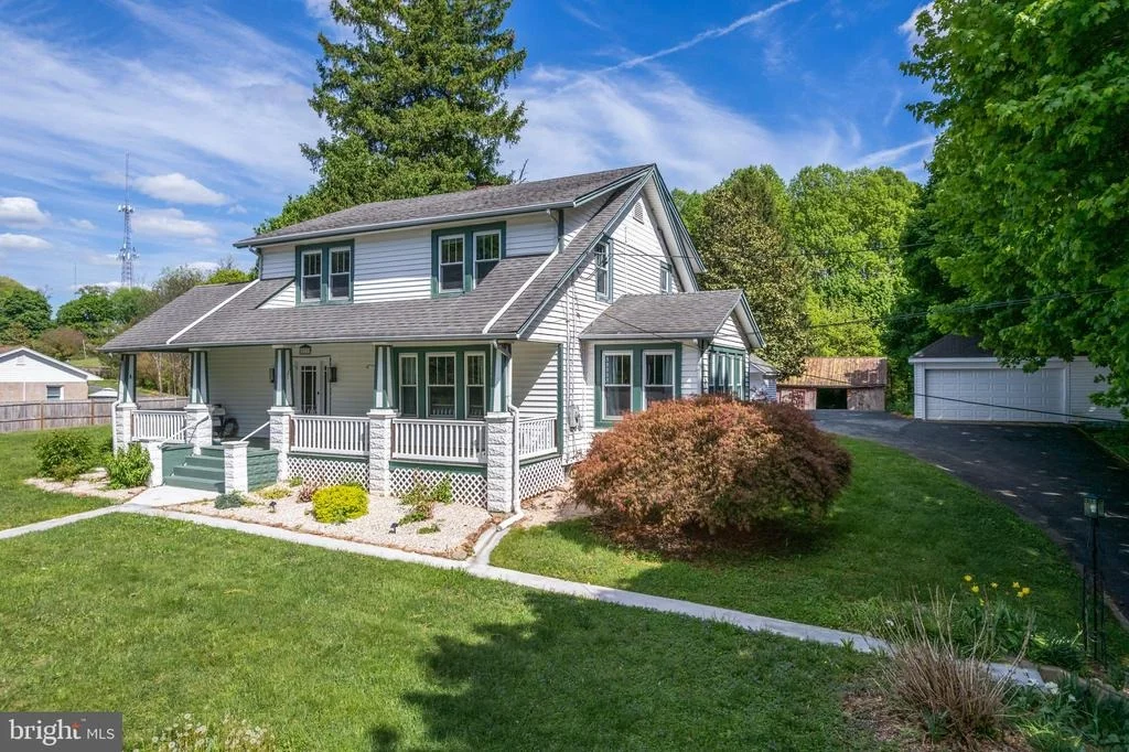 Photo of 28733 RIDGE ROAD
