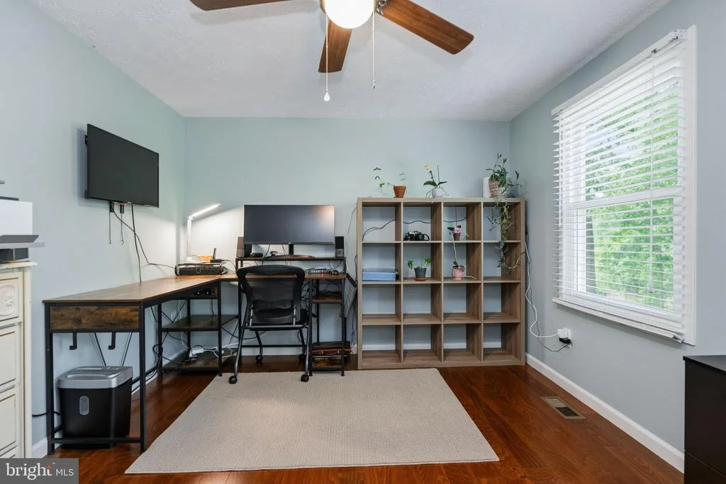 Photo of 15919 FAIRWAY DRIVE
