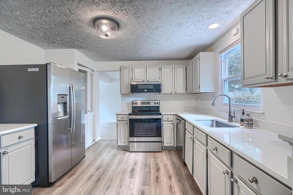Photo of 1406 FAIRBANKS DRIVE