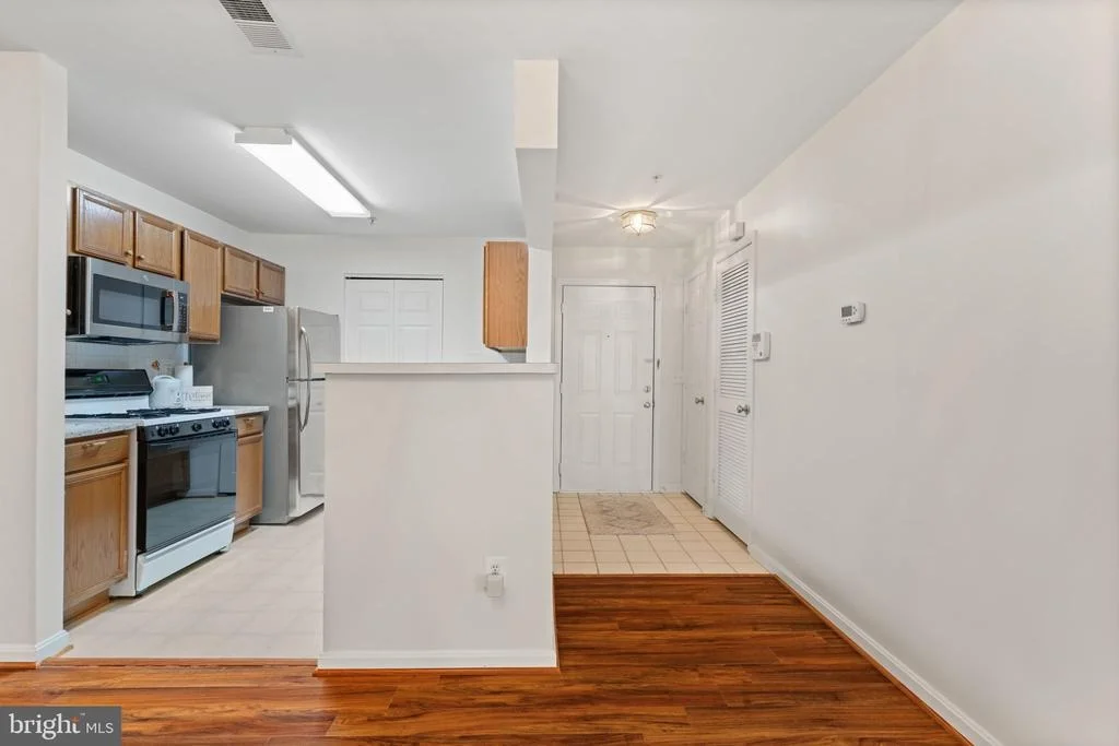 Photo of Unit 101 at 14184 CUDDY LOOP