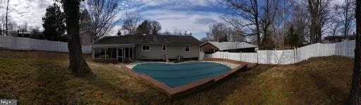 Photo of 12814 PINE TREE LANE