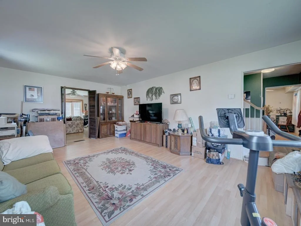 Photo of 12805 KENDALE LANE