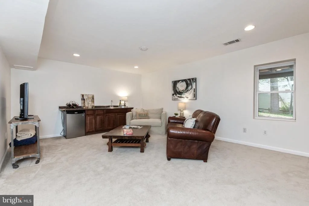 Photo of 11204 CRANBROOK LANE