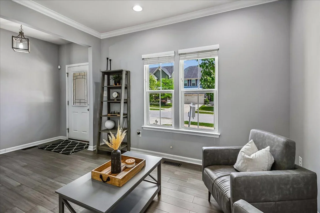 Photo of 8124 MEADOWGATE CIRCLE