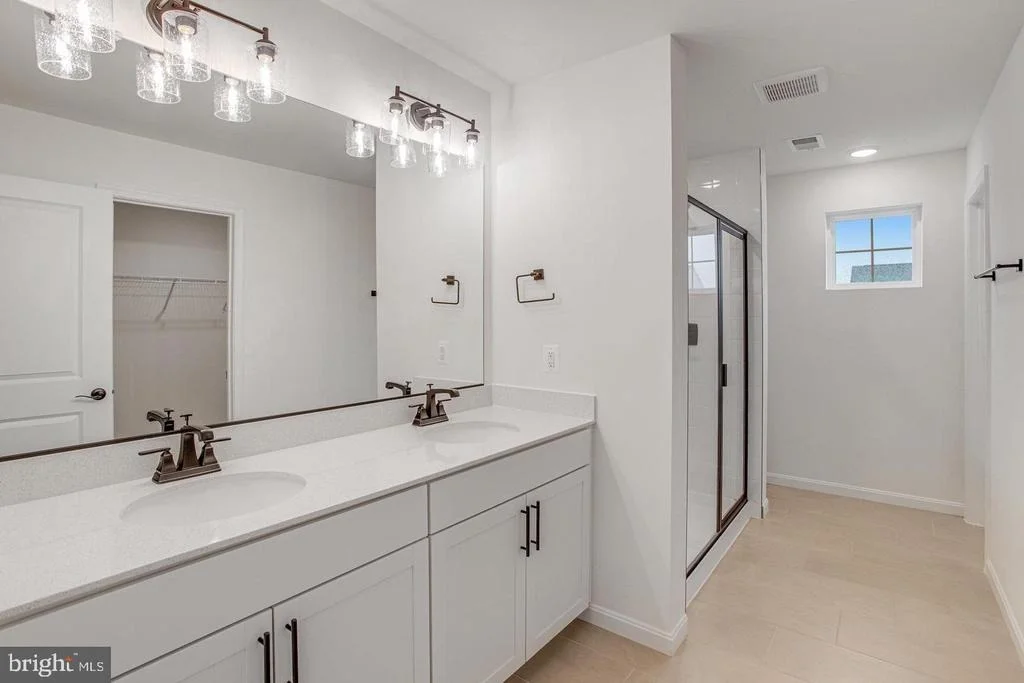 Photo of 626 CLOVER LANE