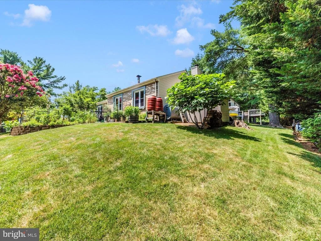 Photo of 28 PAVILION DRIVE