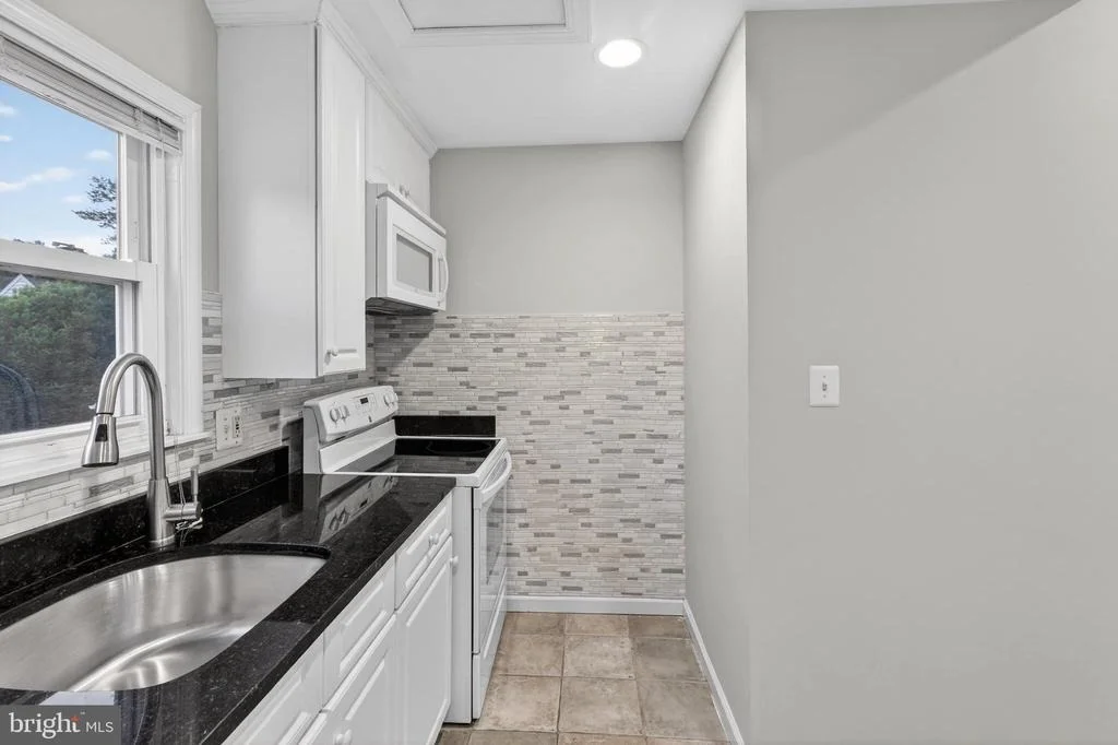Photo of 4415 BRADLEY LANE