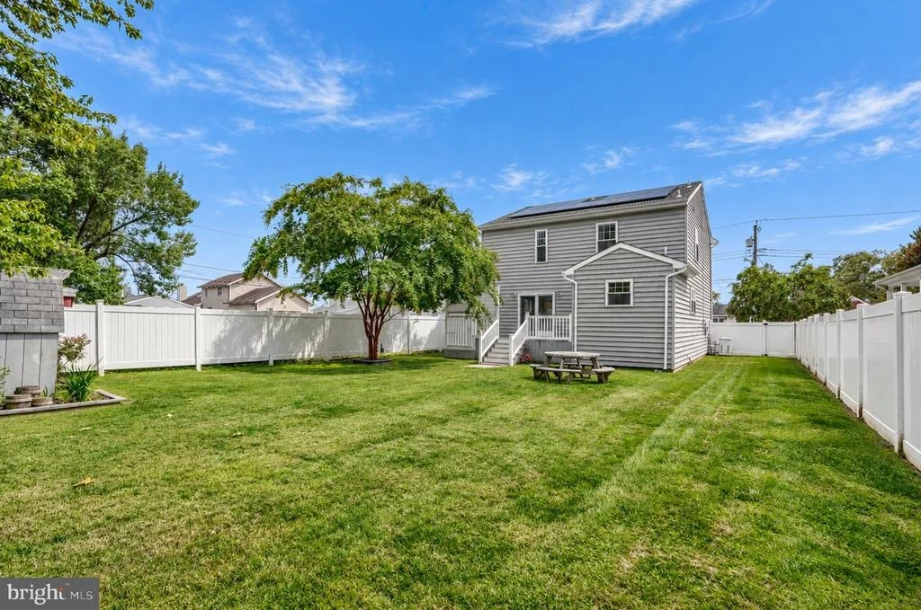 Photo of 7420 CHESAPEAKE ROAD