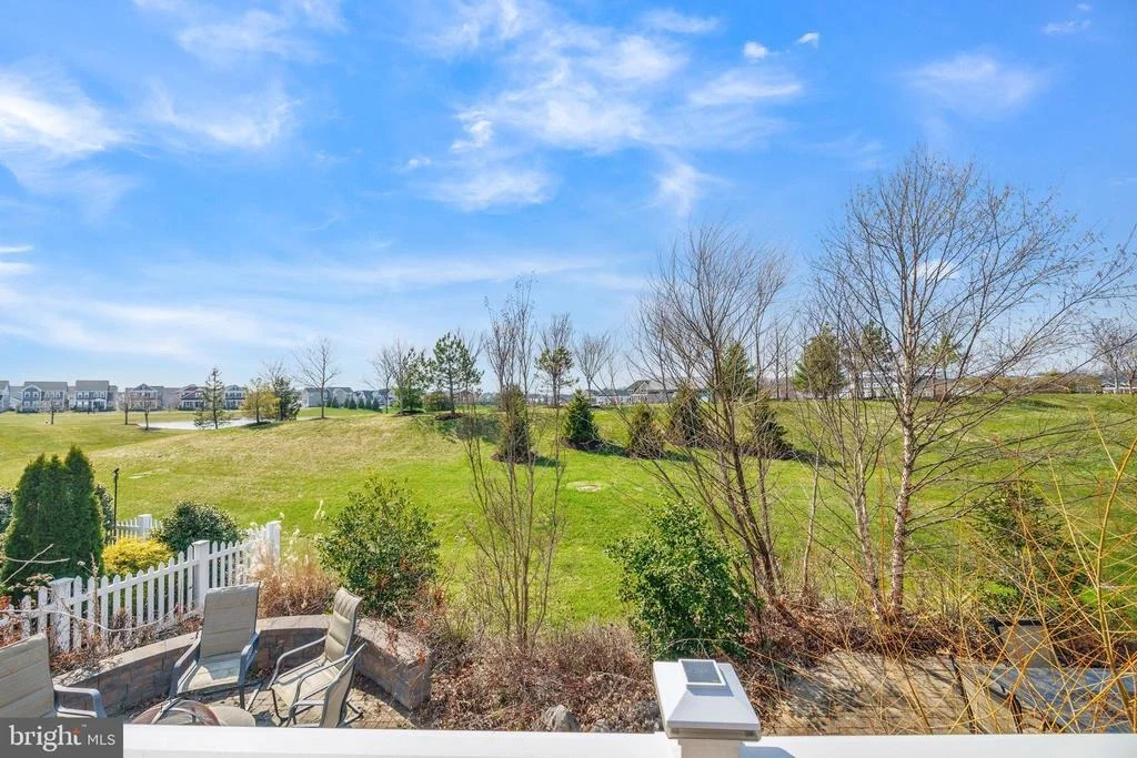 Photo of 2926 LEVEE DRIVE