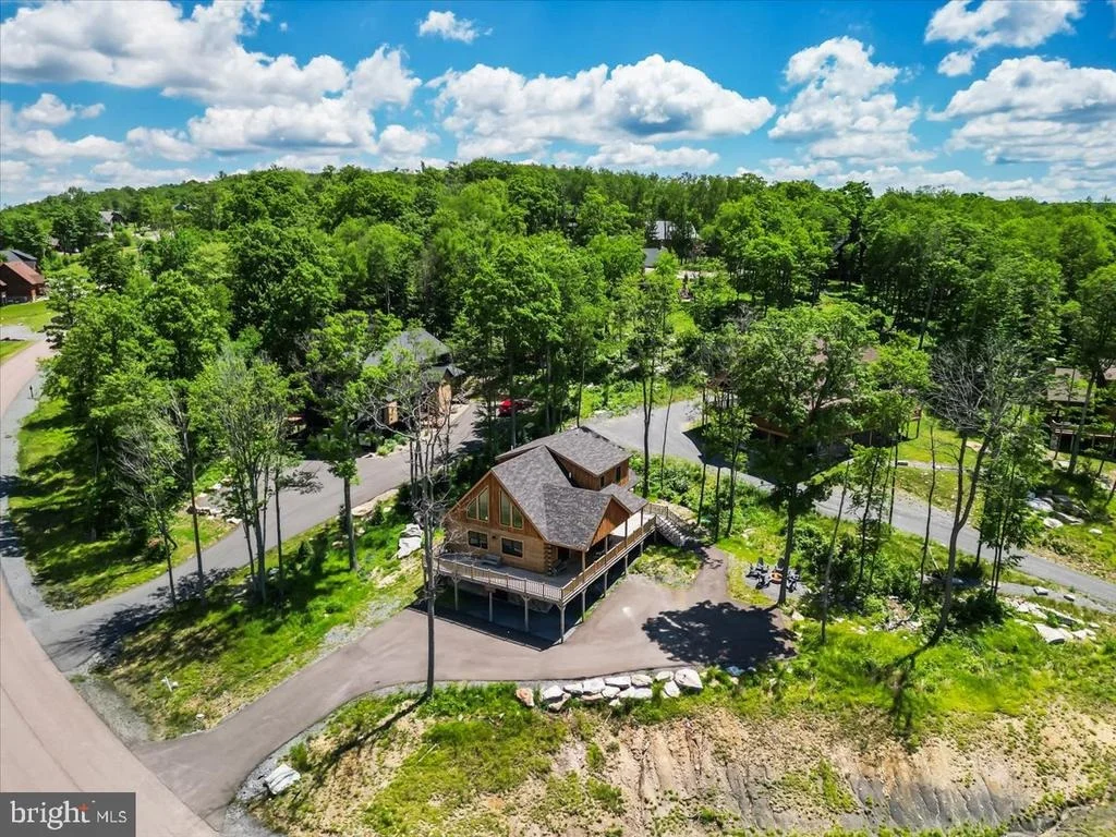 Photo of 957 N CAMP ROAD