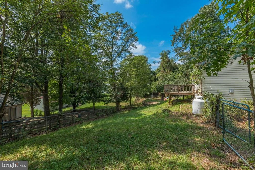 Photo of 230 NORTHVIEW DRIVE