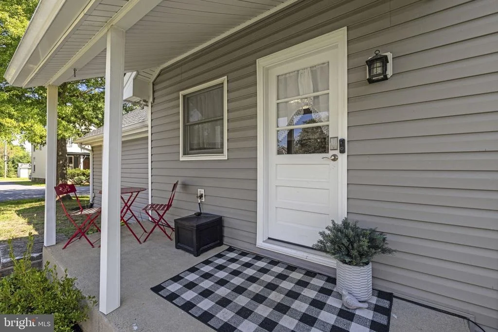 Photo of 21088 UNISON ROAD