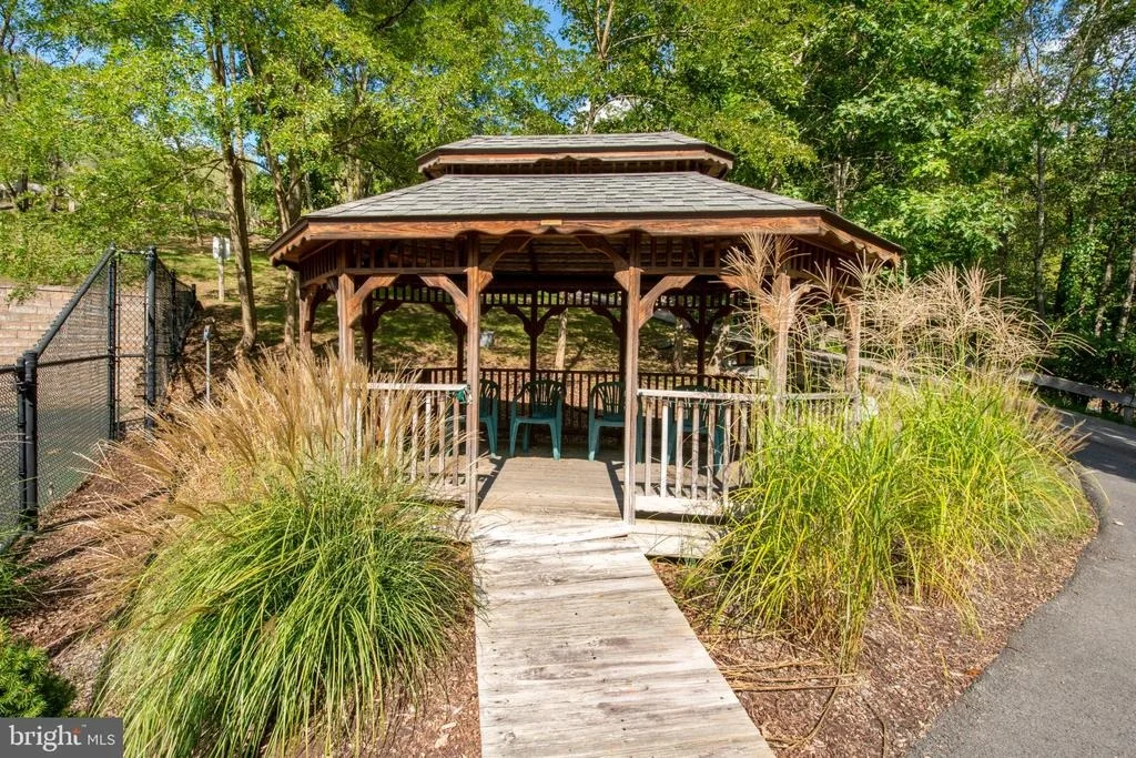 Photo of 2747 MARSH HILL ROAD