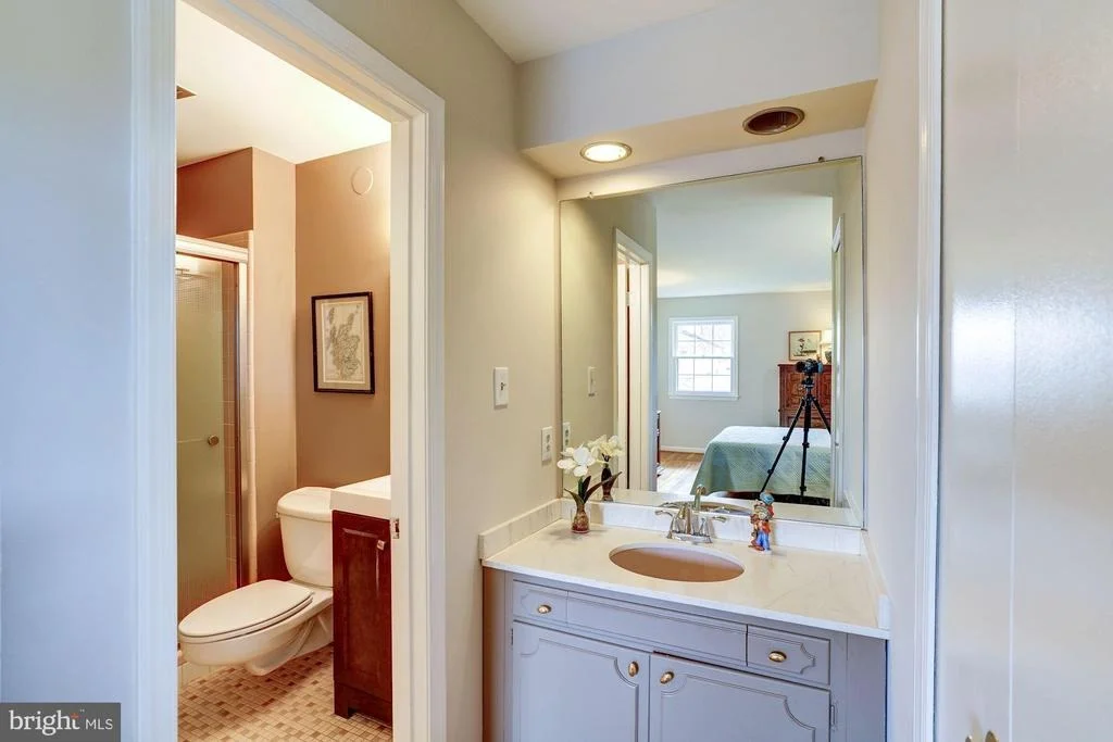 Photo of 2507 W MEREDITH DRIVE