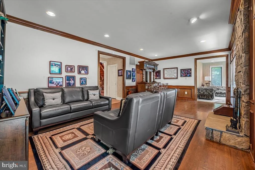 Photo of 10616 WILLOWBROOK DRIVE