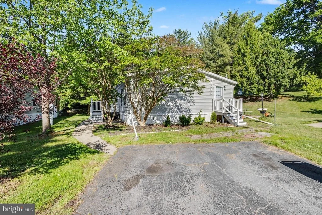 Photo of 2002 DAVID DRIVE