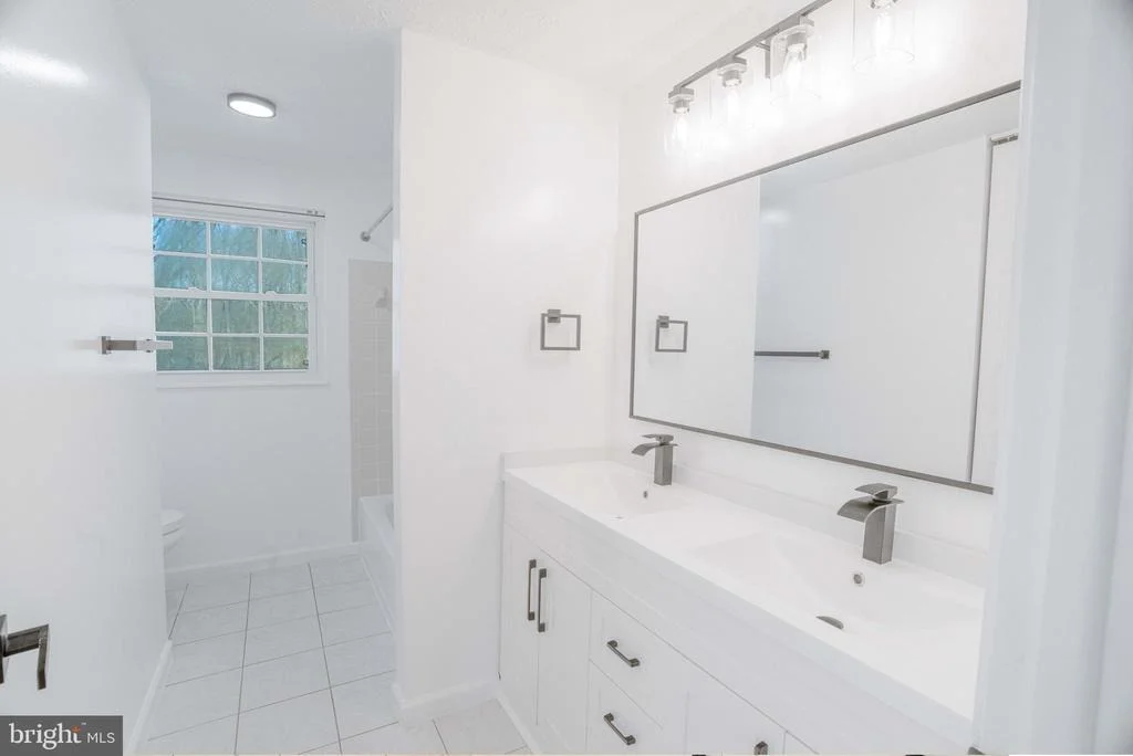 Photo of 1316 WINDMILL LANE