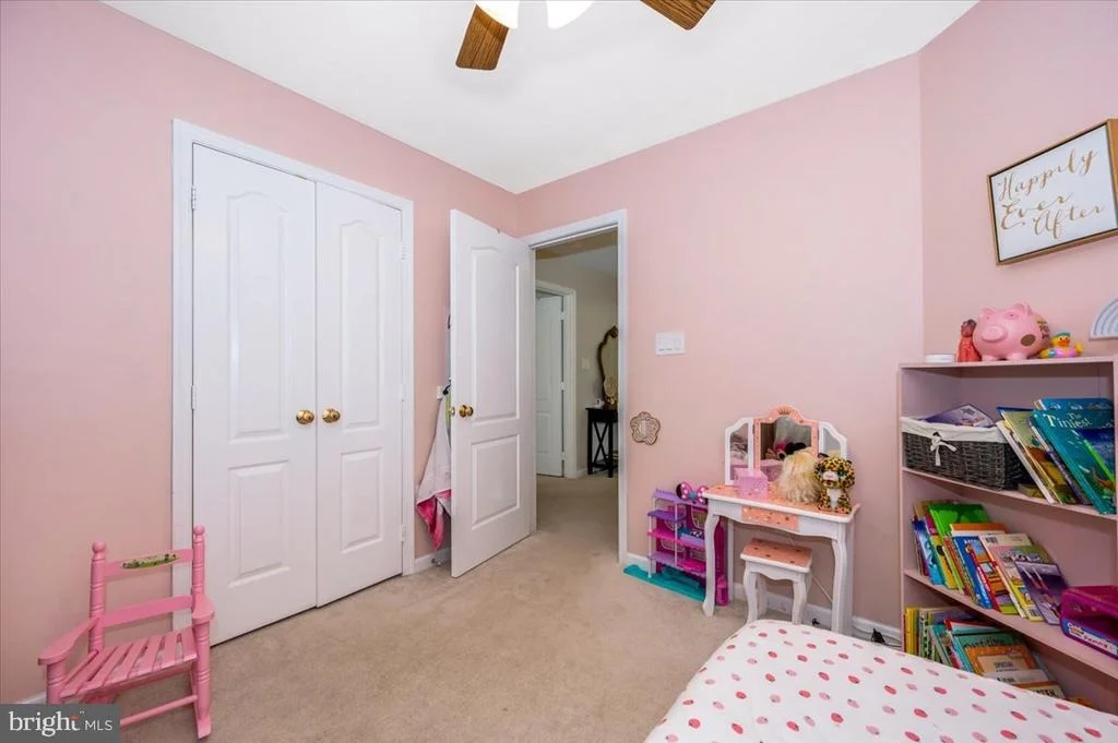 Photo of 9548 KINGSTON PLACE