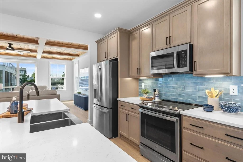 Photo of 39546 ADMIRAL ROAD