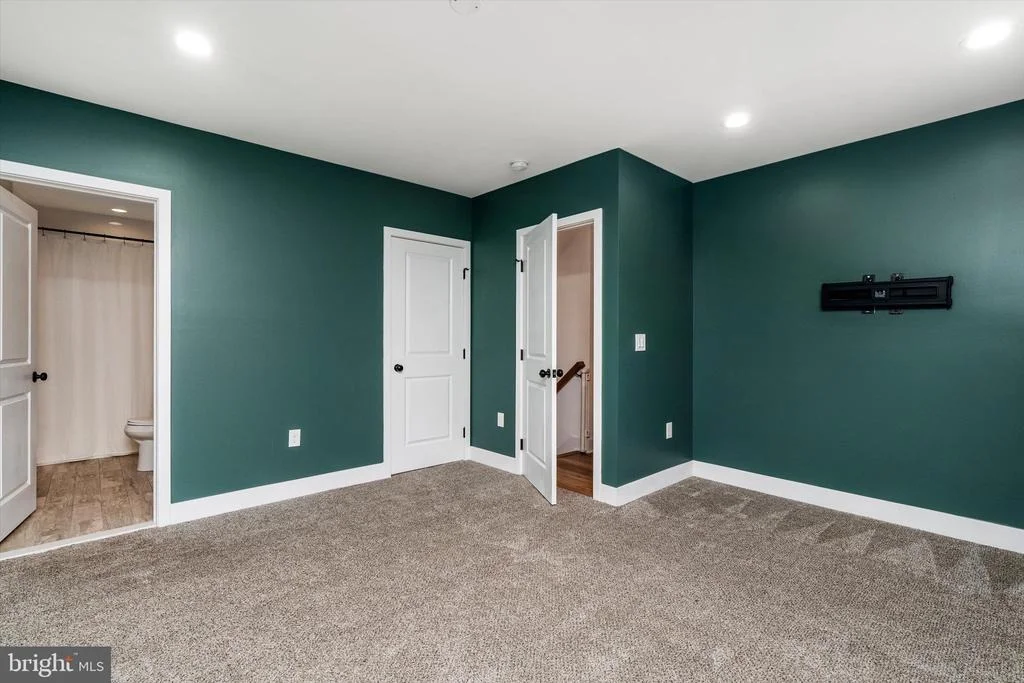 Photo of 25015 MOUNT PLEASANT