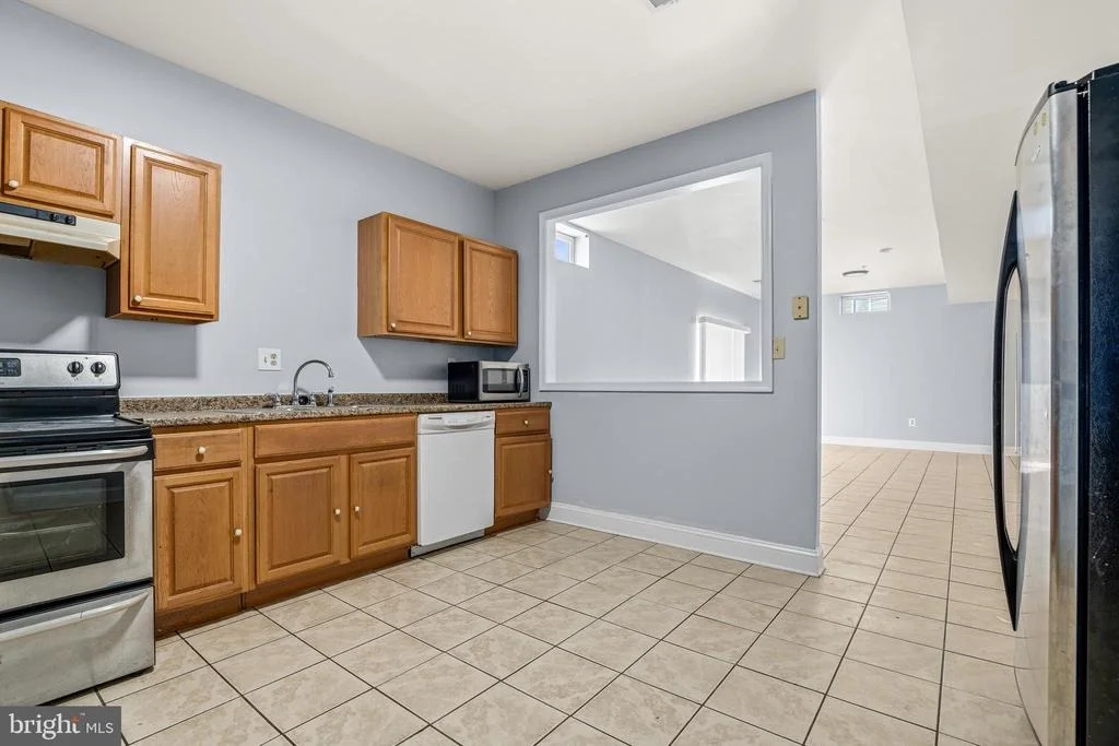 Photo of 14003 LAKE MEADOWS DRIVE