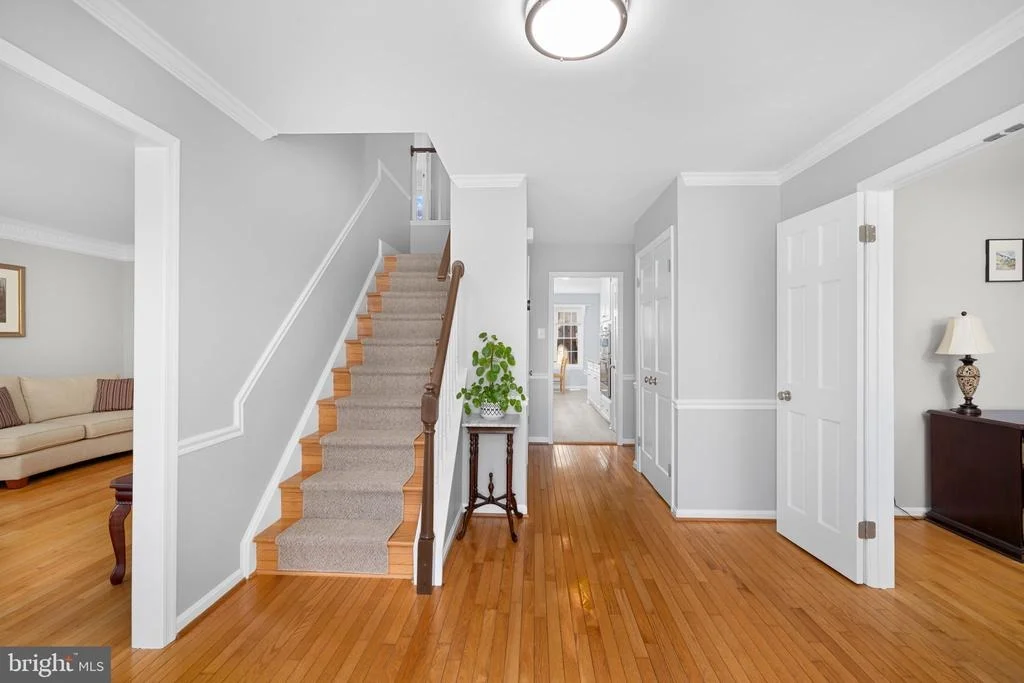 Photo of 9451 LAPSTRAKE LANE