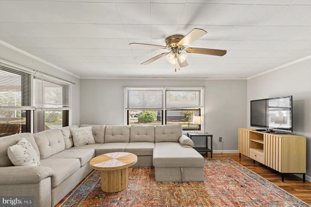 Photo of 34482 SUNSET DRIVE