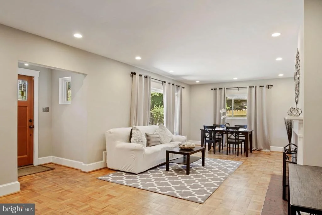 Photo of 10611 BUCKNELL DRIVE