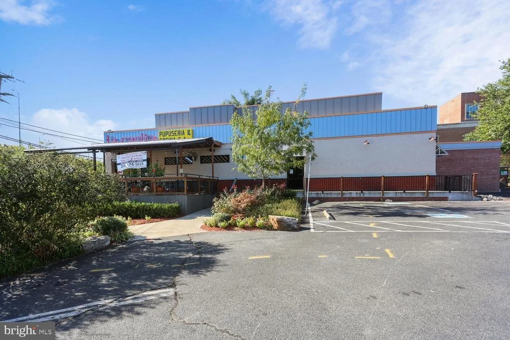 Photo of 205 TULIP DRIVE