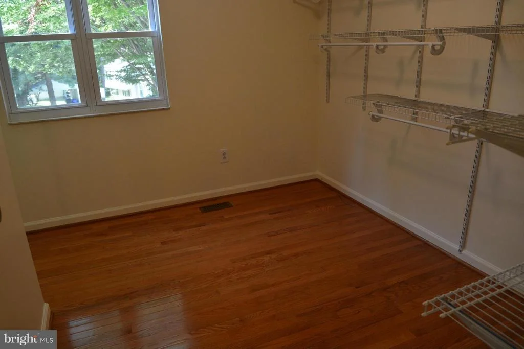 Photo of 6484 LACELIKE ROW