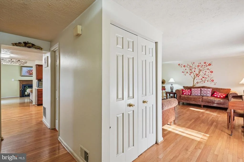 Photo of 3024 MEMORY LANE
