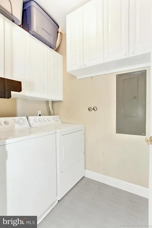 Photo of Unit 308 at 2500 WATERSIDE DRIVE