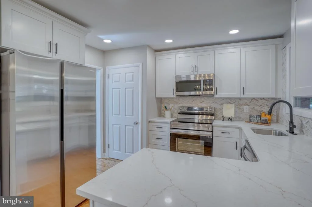 Photo of 1207 CRESTOVER ROAD
