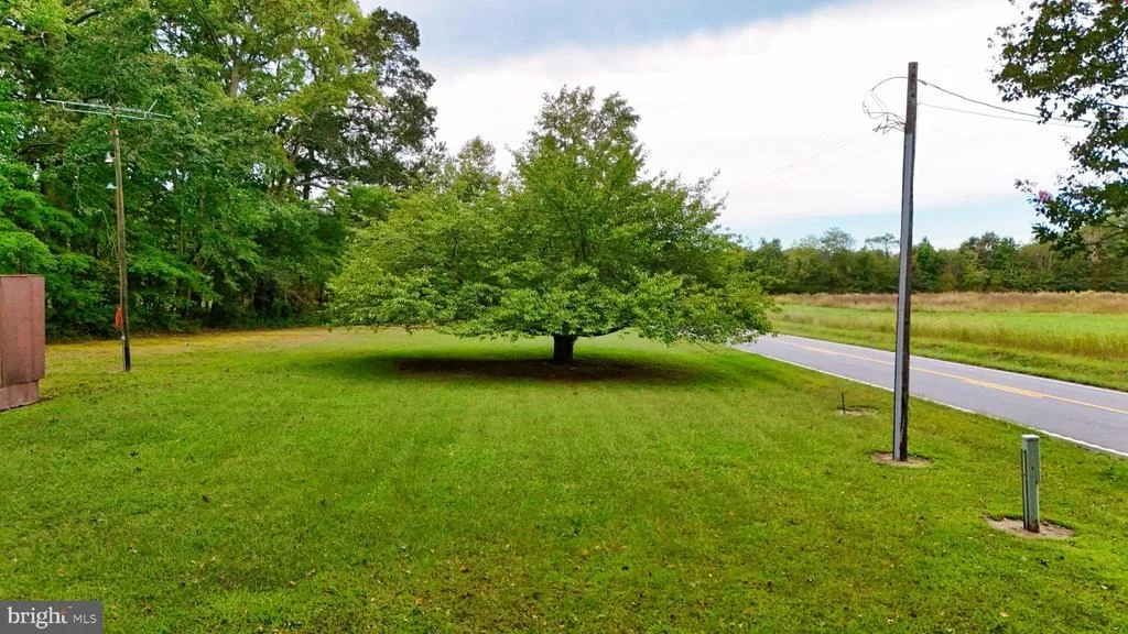 Photo of 37052 DOUBLE BRIDGES ROAD