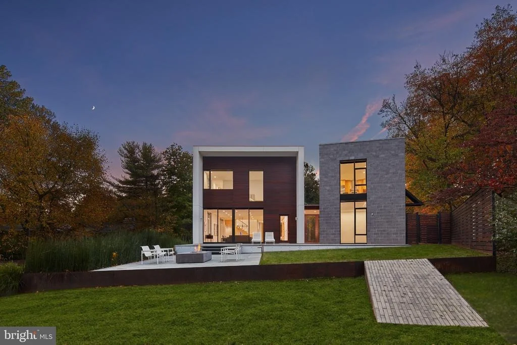 Photo of 9119 LEVELLE DRIVE