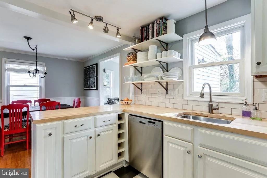 Photo of 1335 BROOK ROAD