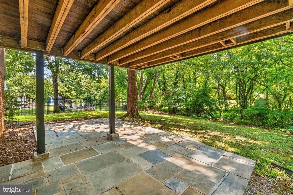 Photo of 11733 DEVILWOOD DRIVE
