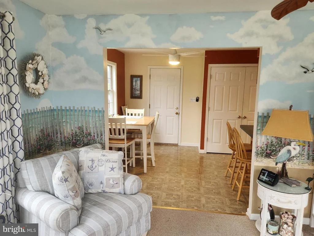 Photo of 215 GARNETT ROAD