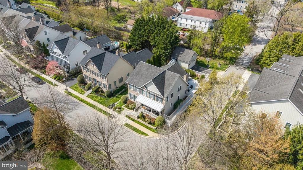 Photo of 1102 WASHINGTONVILLE DRIVE
