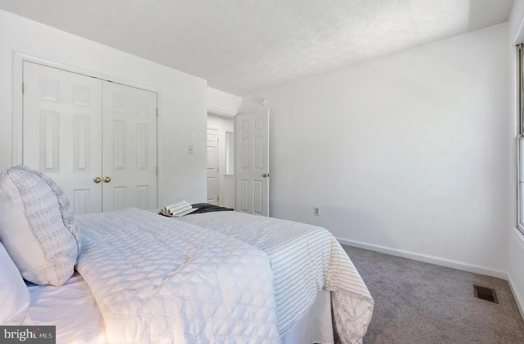 Photo of 707 ATHLONE DRIVE