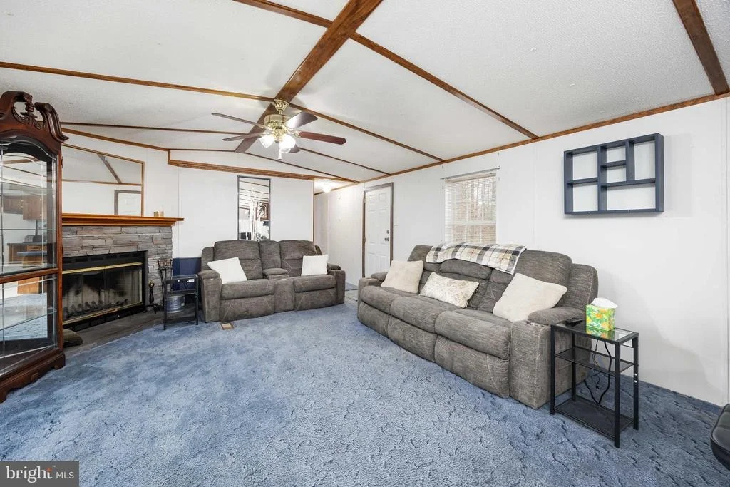 Photo of 22139 ROYAL OAK ROAD