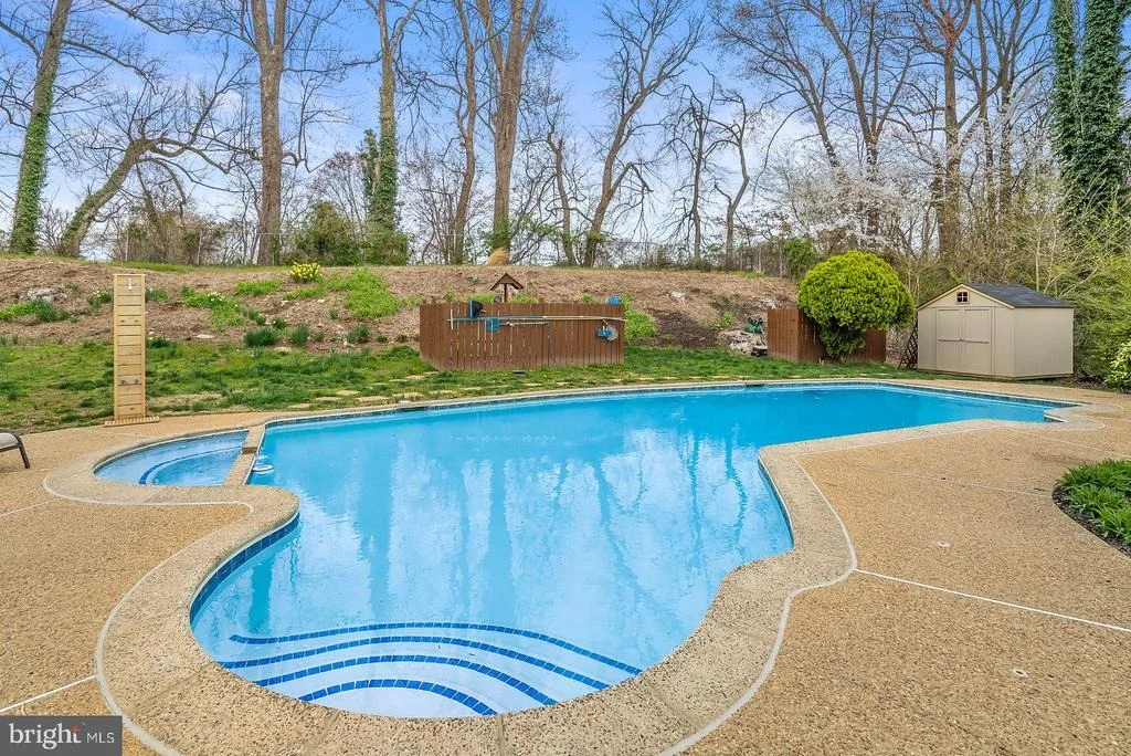 Photo of 10946 BYRD DRIVE