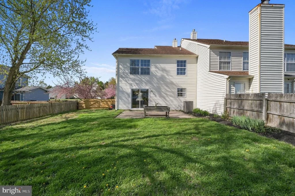 Photo of 47 GRISTMILL DRIVE
